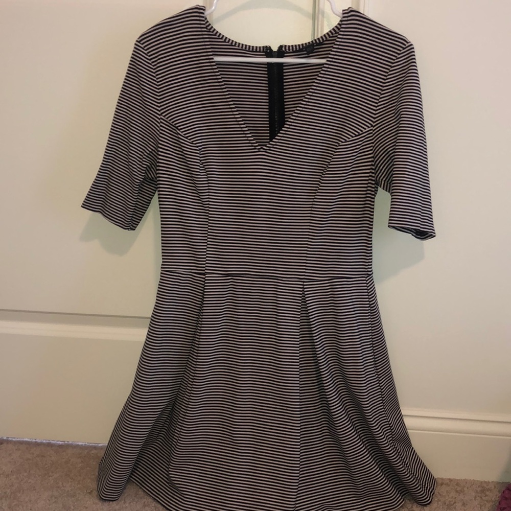 Guess dress